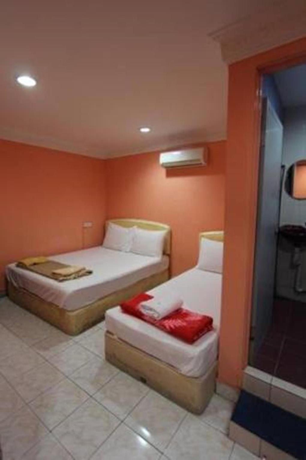 Nilai H2 Otel Dış mekan fotoğraf